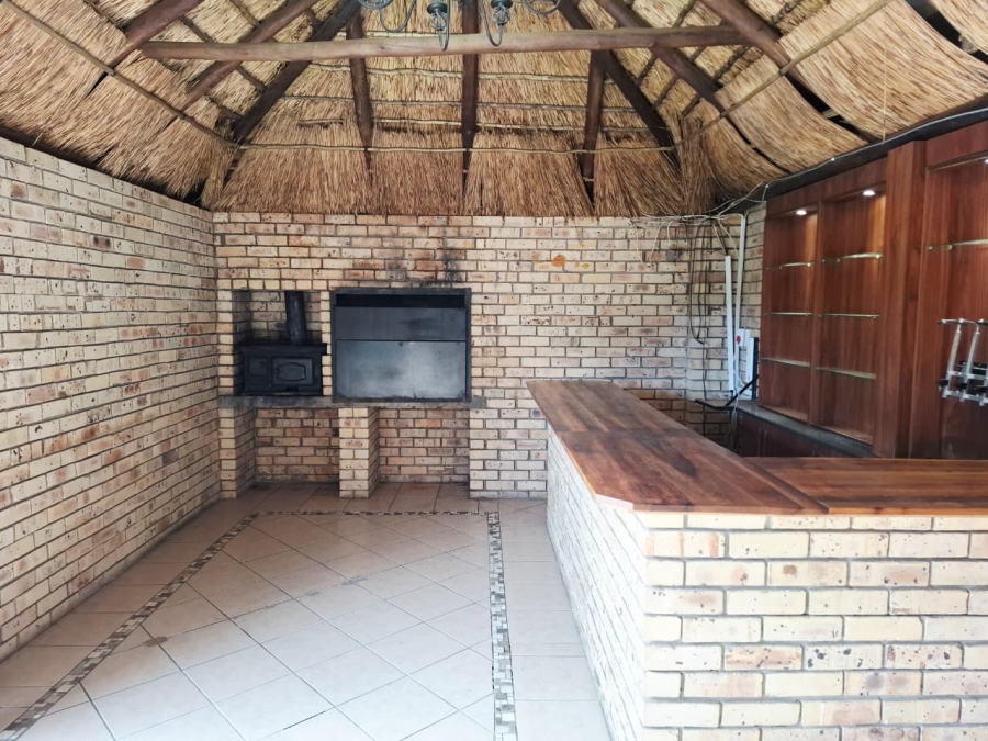 To Let 3 Bedroom Property for Rent in Universitas Free State